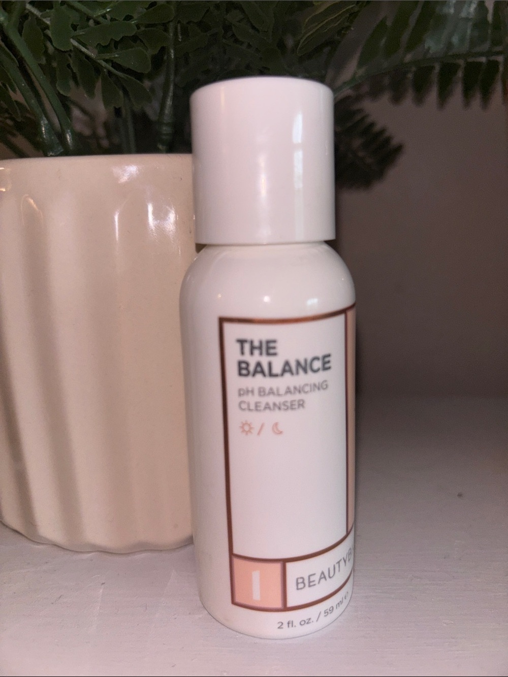 Beauty Bio The Balance PH Cleanser 2oz
New no box